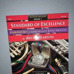 W21FL - Standard of Excellence Book 1 - Flute